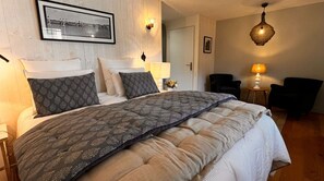 4 bedrooms, internet, bed sheets - PRIVATIZATION - LA PLONPLONIÈRE (AIX EN ISSART)