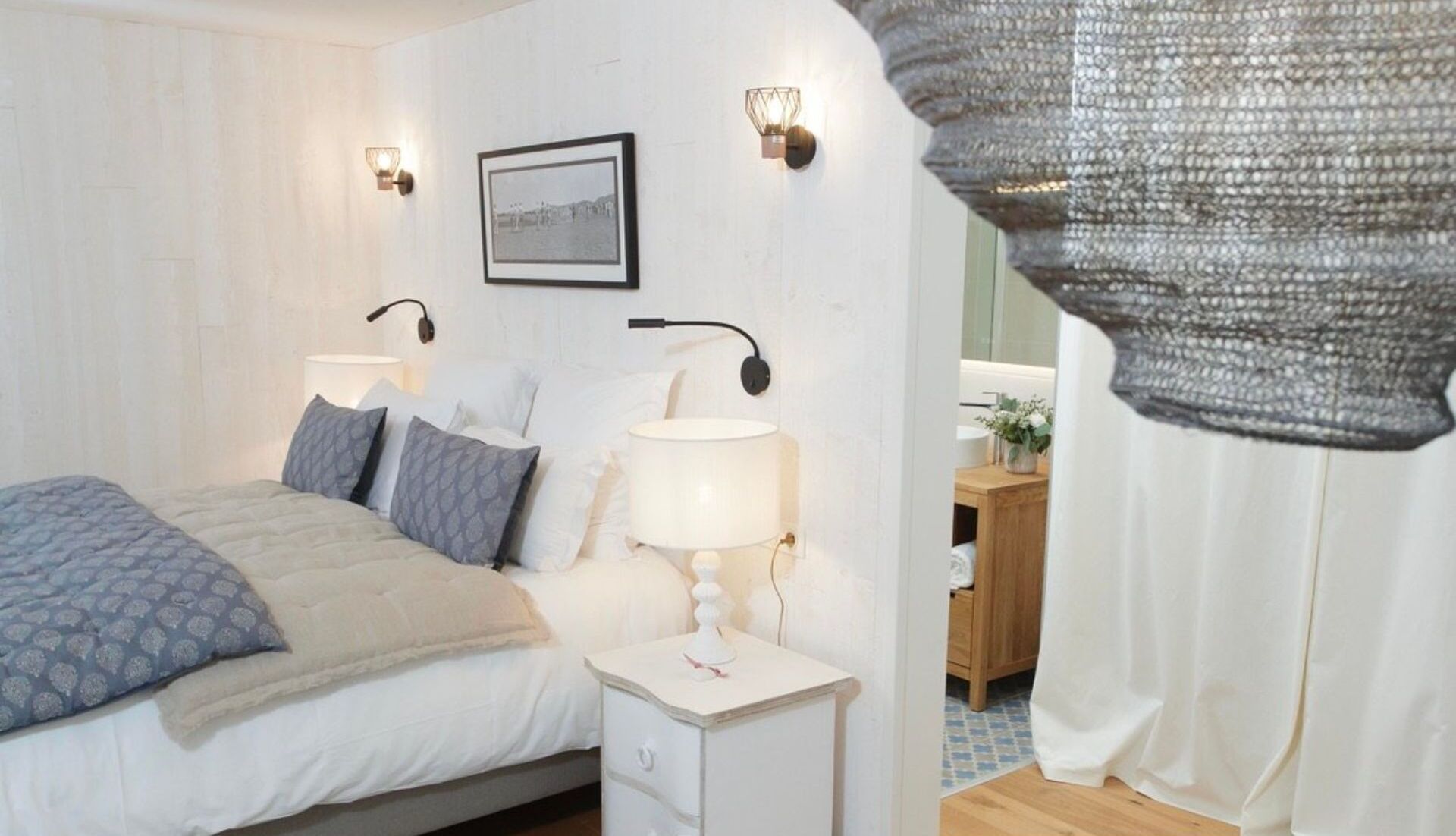 4 chambres, accès Internet, draps fournis