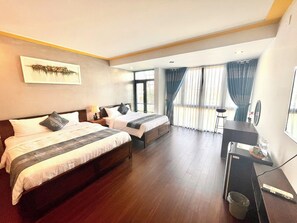 Deluxe Double Room, River View | Minibar, desk, blackout drapes, free WiFi - Hoi An Riverlight (Da Nang)