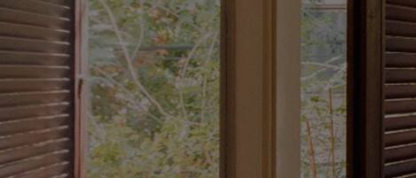 ฝ่ายต้อนรับ