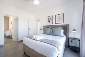 Exclusive Apartment | 3 bedrooms, in-room safe, iron/ironing board, free WiFi