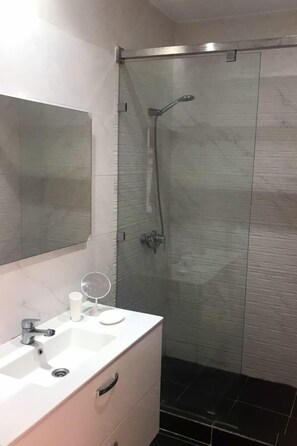Towels, toilet paper
