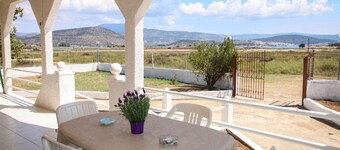 Seaside serenity apartment