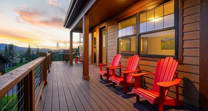 Mountain Chalet 7 I Private Hot Tub I Amazing Views I Bunk Room I Discounted Attractions