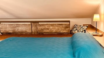 1 Schlafzimmer, Bügeleisen/Bügelbrett, Reisekinderbett, Bettwäsche