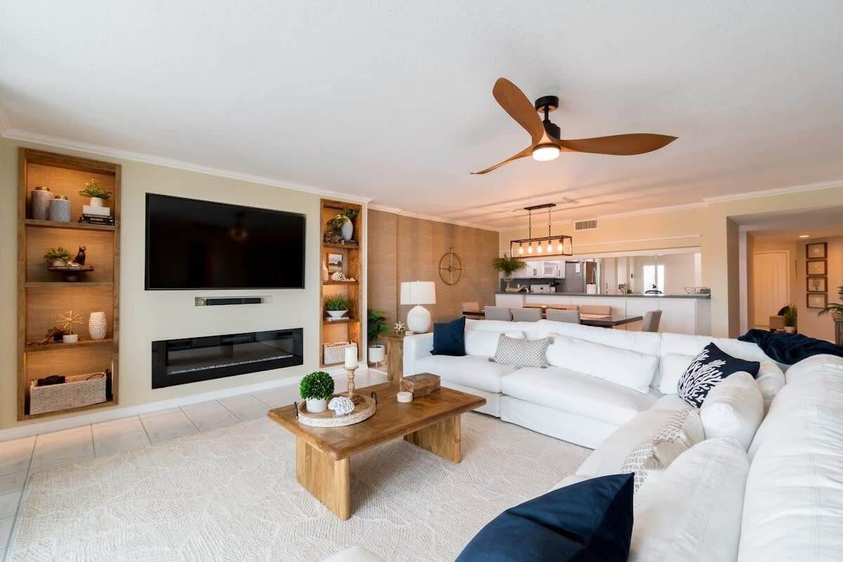 TV, fireplace, offices