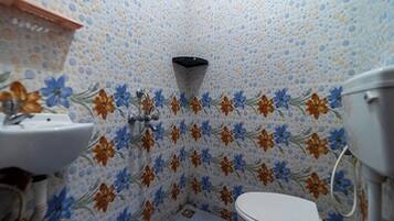 Shower, rainfall showerhead
