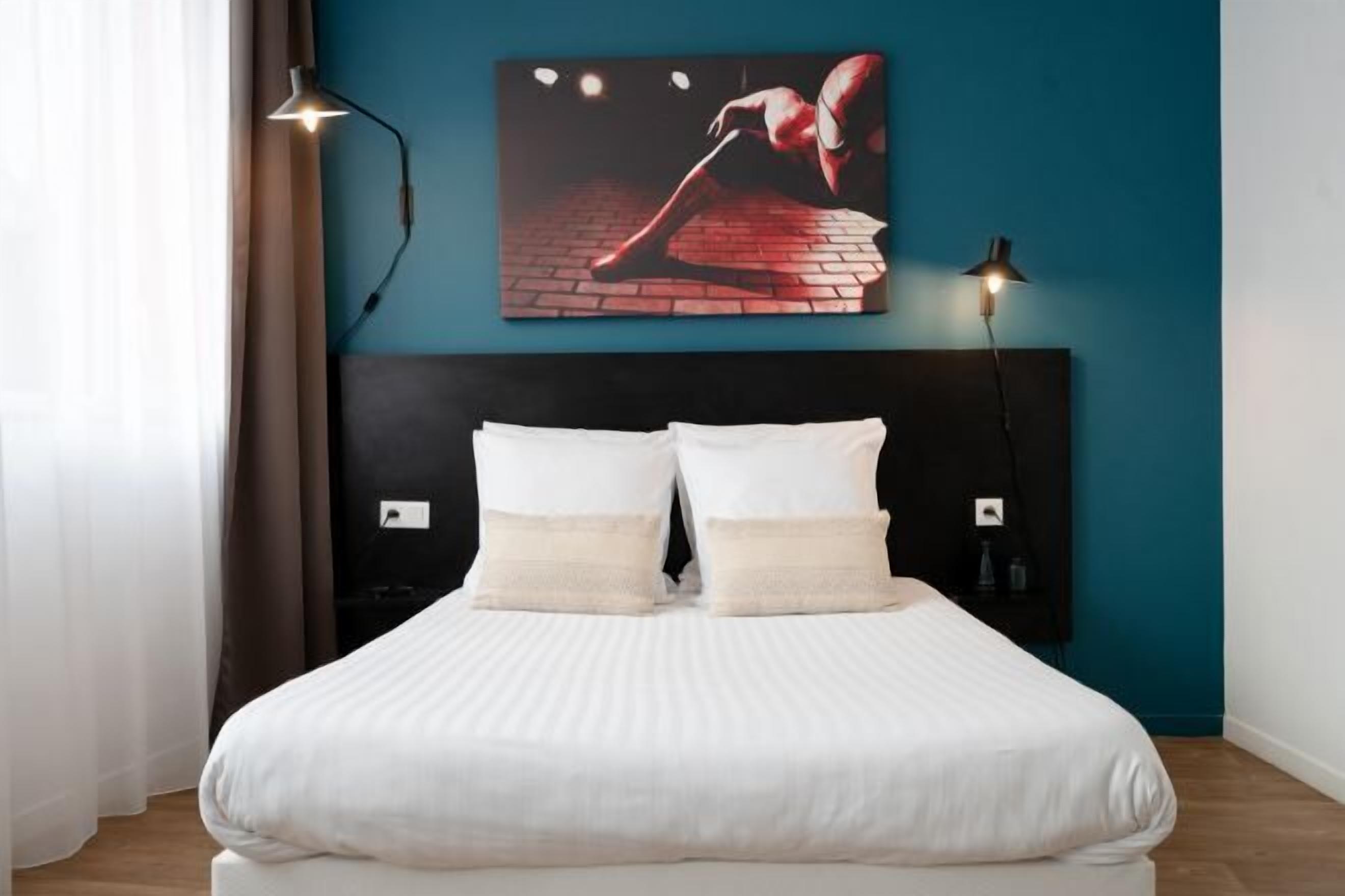 Safe på rommet, wi-fi (inkludert) og sengetøy