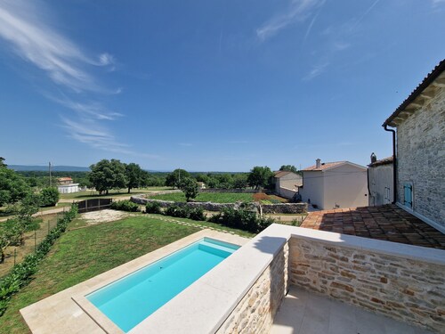 Unwind in Paradise:  Charming Villa with a Pool for an Unforgettabble Vacation.