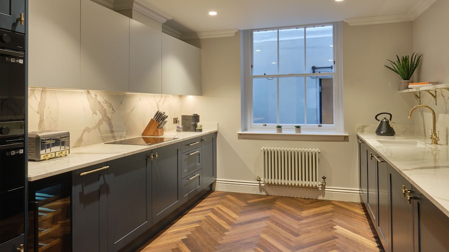 Mayfair Darley House by Viridian Apartments