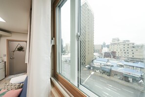 Pemandangan kota dari properti