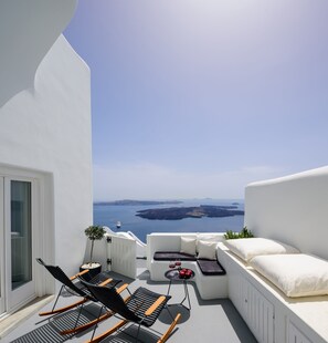 Property grounds - Aethria Cave Suite with private Jet tub (Imerovigli)