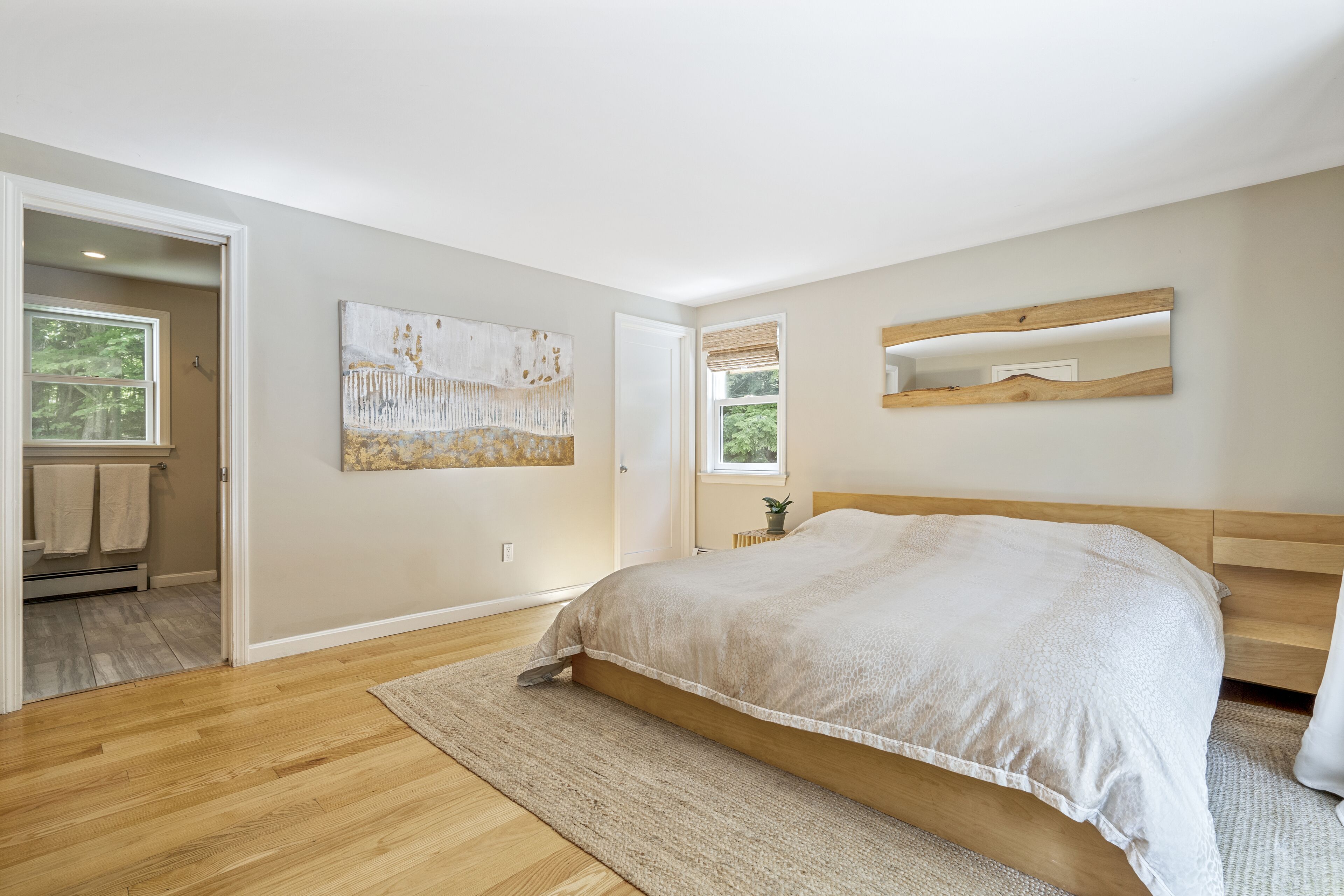 Enjoy an Evergreen Adventure; Relax in our Zen-like New Hampshire home