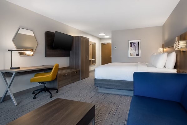 Holiday Inn Express And Suites Oscoda By Ihg - Oscoda, MI