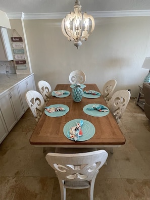 Dining - Stunning direct ocean front 2 bedroom unit! Fully equipped and all remodeled! (New Smyrna Beach)