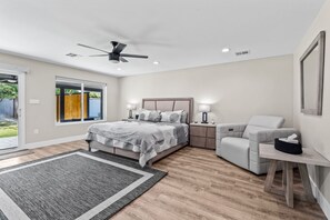 5 chambres, fer et planche Ă repasser, Wi-Fi, draps fournis
