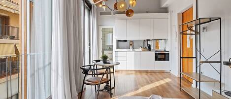 1 bedroom, iron/ironing board, WiFi