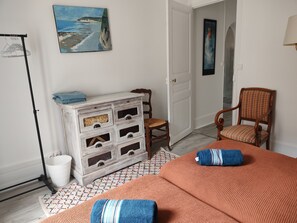 2 bedrooms, free WiFi, bed sheets