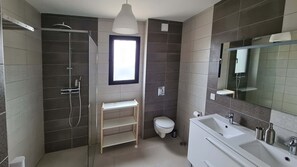 Hair dryer, towels, toilet paper