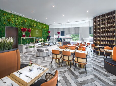 Hotel Mi Rochor - Image 13