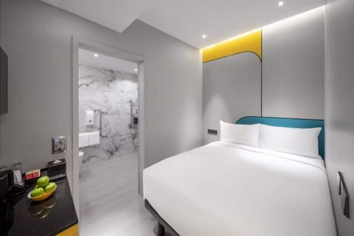 1 dormitorio, mobiliario individual, escritorio