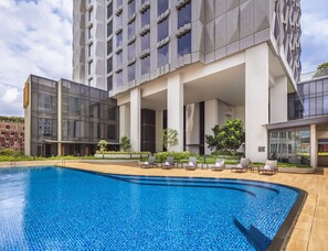 Outdoor pool - Hotel Mi Rochor (Singapore)