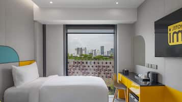 Superior Twin Room, City View | View from room