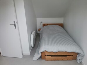 2 sovrum, strykjärn/strykbräda, resesäng och wi-fi