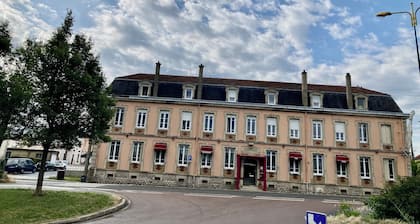 HĂŽtel De Champagne
