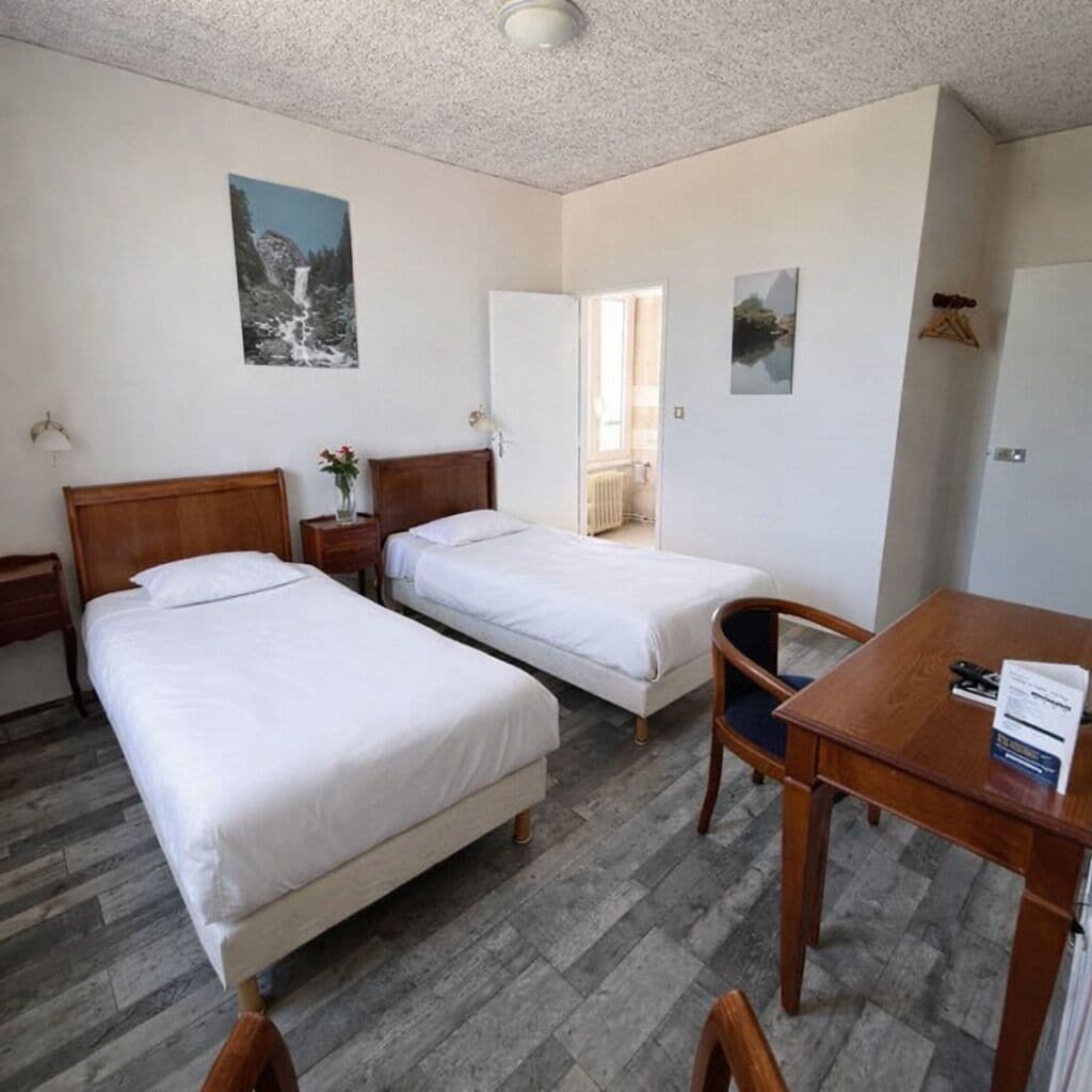 Soundproofing, free WiFi