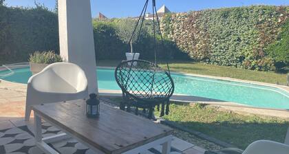 Maison Individuelle Avec Piscine Ă 8 min dâAix en Provence