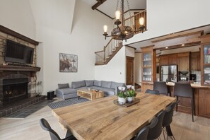 Smart-TV, peis og stereoanlegg