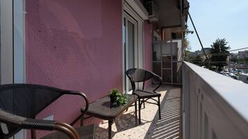 City Apartment | Balcony