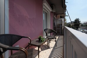 Apartamento City | Balcón