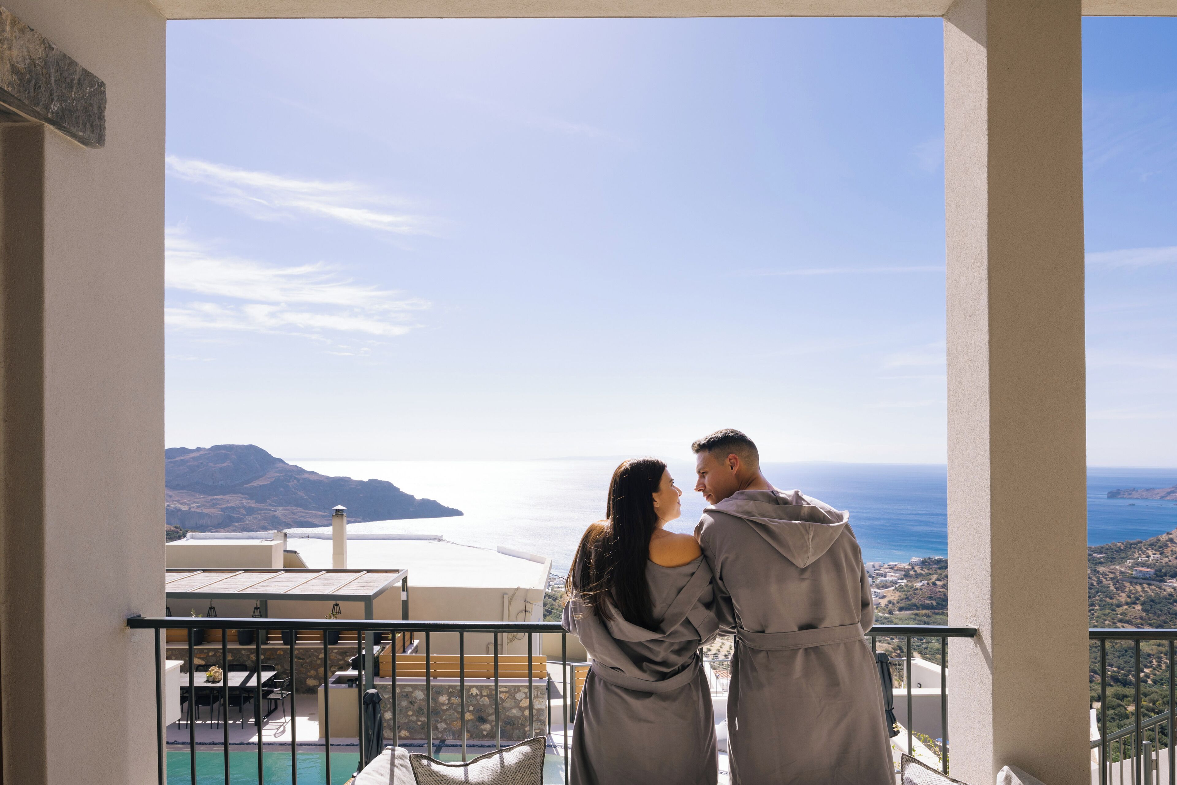 1 Bedroom Grand Sea View Suite, Thalori | Terrasse/Patio