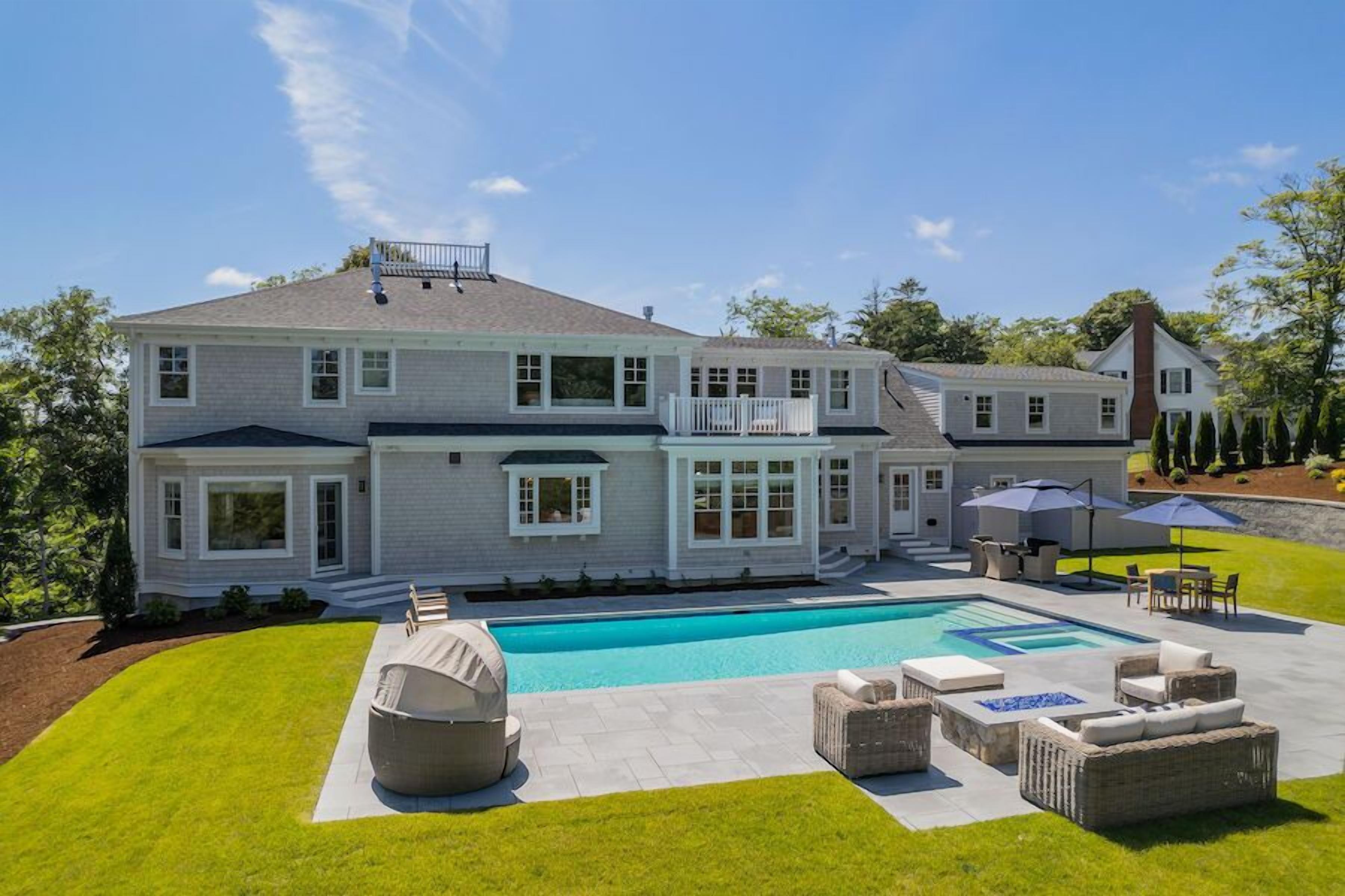 Luxury Chatham Vacation Rental w/ Heated Pool and Spa RPAM062
