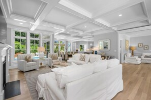 Smart TV, fireplace, table tennis - Sophisticated Chatham Oasis with Pool & Spa RPAM062 (Chatham)