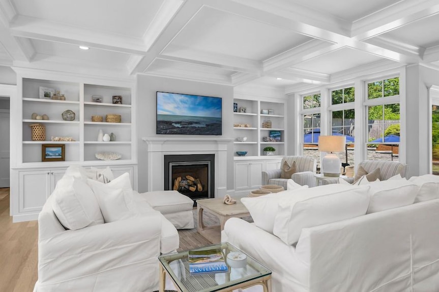 Sophisticated Chatham Oasis With Pool & Spa Rpam062 - Chatham, MA