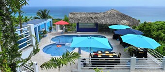 Buki Ocean View- δύο, 5 B/R, Sleeps 12, with Chef