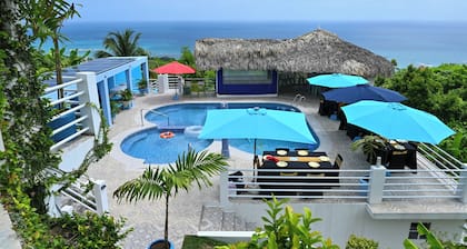 Buki Ocean View- ÎŽÏÎż, 5 B/R, Sleeps 12, with Chef