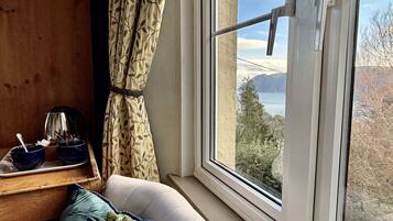 Luxury Double Room, Ensuite, Sea View (Vert/Or)