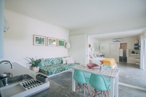 Smart TV 43 pulgadas con canales de televisión vía satélite, televisión