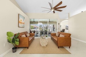 Interior - MAGNIFICENT! LUXURY WATERFRONT HOME;BIG HEATED POOL-80’ DOCK! 5 MIN FISH VILLAGE (Punta Gorda)