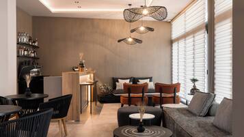 Buffet déjeuner gratuit tous les jours