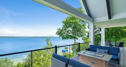 Luxury Lake Home with Private Dock