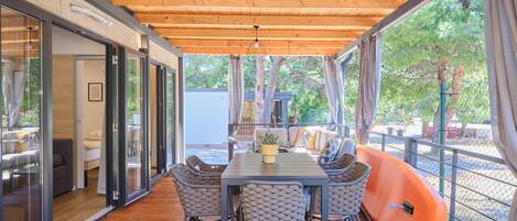 บ้านเคลื่อนที่ | ลานระเบียง/นอกชาน