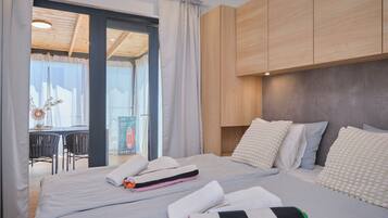2 habitaciones, decoración personalizada y muebles diferentes