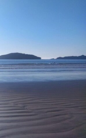 公寓 | 海灘 | 鄰近海灘、白沙、排球、8 間海灘酒吧