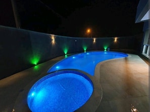 Apartment | Pool | Outdoor pool - Condomínio Veneza (Ubatuba)