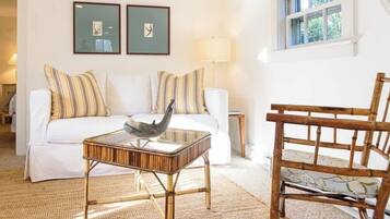 Televisión, oficina